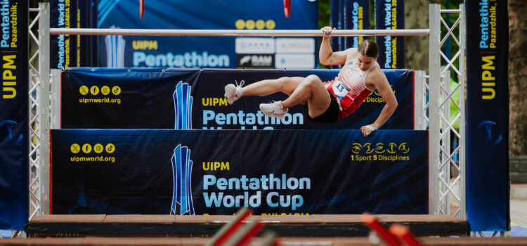 Małgorzata Karbownik wystąpi w finale trzeciej edycji Pucharu Świata seniorów. Adrianna Kapała 15 w półfinale „A” Małgorzata Karbownik wystąpi w finale trzeciej edycji Pucharu Świata seniorów. Adrianna Kapała 15 w półfinale „A”