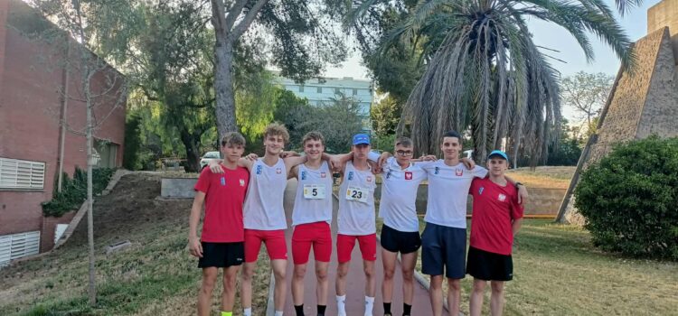 Antoni Cisek, Szymon Pawlak, Wojciech Kurianowicz i Dominik Radomyski z awansem do finału podczas Mistrzostw Europy Juniorów Młodszych w Barcelonie Antoni Cisek, Szymon Pawlak, Wojciech Kurianowicz i Dominik Radomyski z awansem do finału podczas Mistrzostw Europy Juniorów Młodszych w Barcelonie